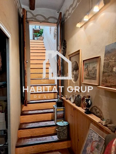 Foto 86ec7630-2752-4e42-b3df-df597c556641. Casa amb calefacció a Olot