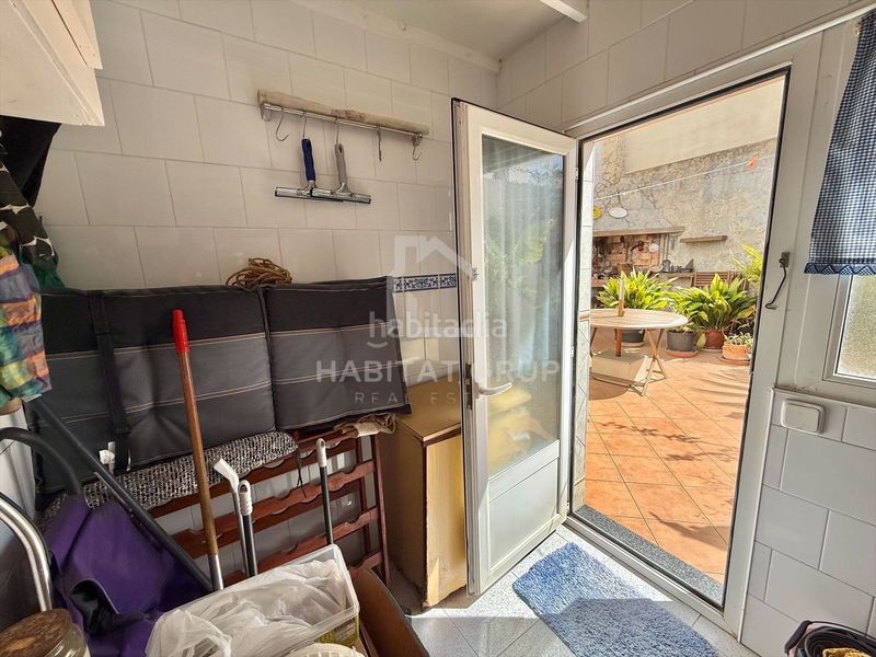 Foto 54be6b08-e434-42c4-9c7e-ace1000abde5. Casa amb calefacció a Es Castell Es Castell