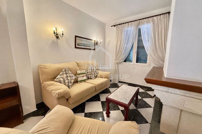 Foto 9c35138f-5c10-44d3-887e-d569665a6347. Casa amb calefacció a Es Castell Es Castell