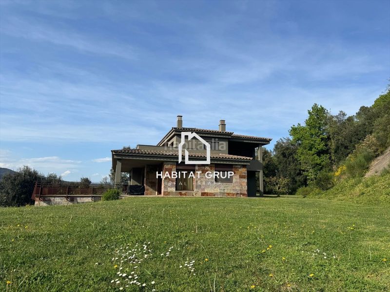 Foto 078f0de4-b819-4781-a6dd-972a1f8eeebb. Casa amb calefacció a Bescanó