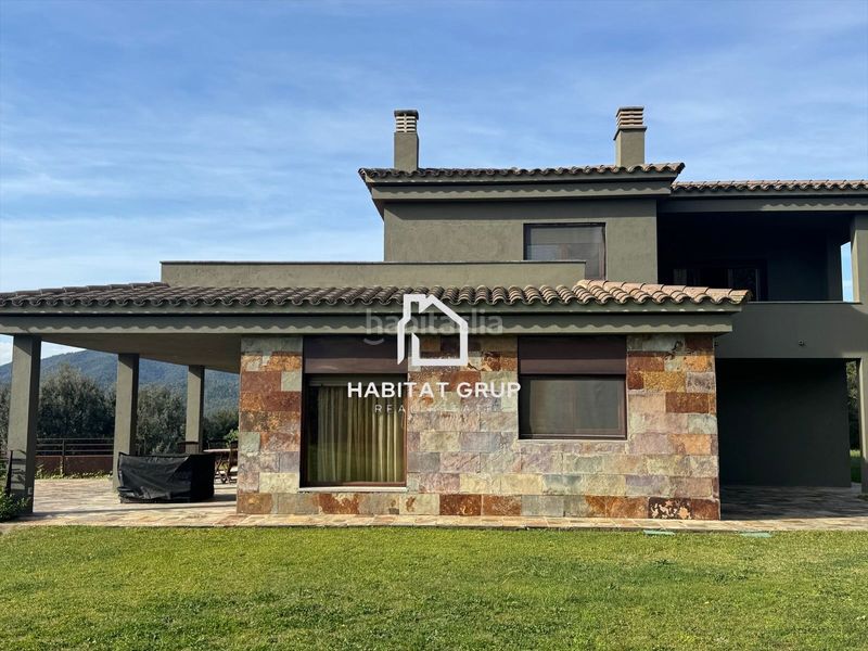 Foto 0a0e6aef-fb8c-4825-aedc-777c2af783ad. Casa amb calefacció a Bescanó