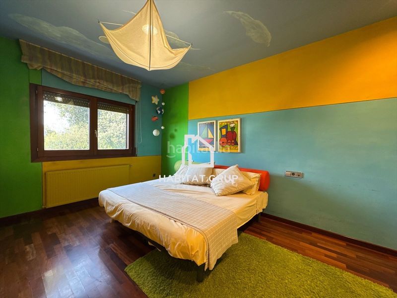 Foto 53fdf811-2108-4327-b703-2bbe04b740b6. Casa amb calefacció a Bescanó