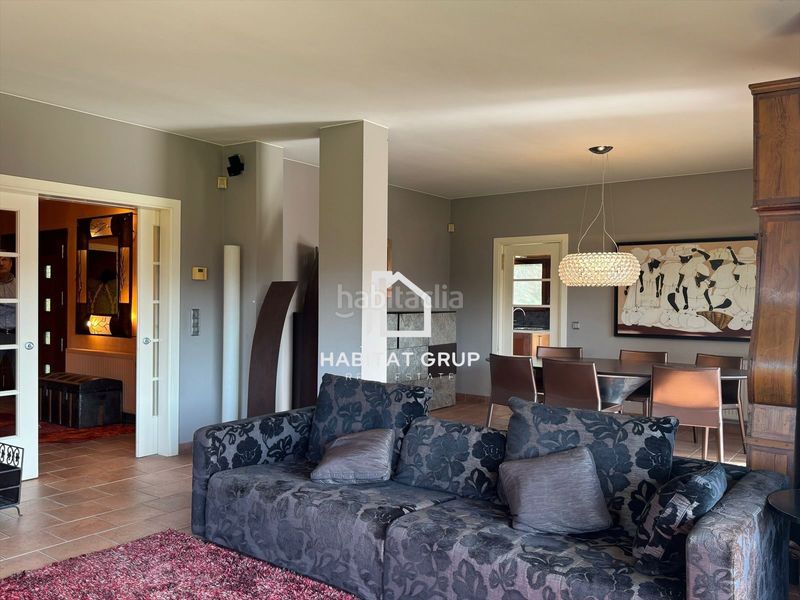 Foto 6cbb80a3-791a-462d-be29-99a598e118ef. Casa amb calefacció a Bescanó