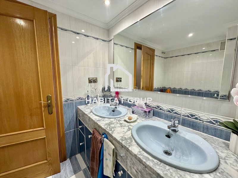 Foto ceeabf19-9970-4e0f-979f-ecf9ddd2bb71. Pis amb calefacció a S´Eixample-Can Misses Ibiza