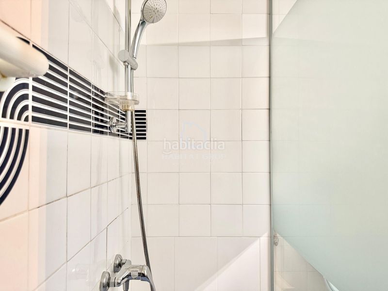 Foto fa4723ea-cc40-4e24-a098-ecf4e5df53d7. Pis amb calefacció a Eixample Sud-Migdia Girona