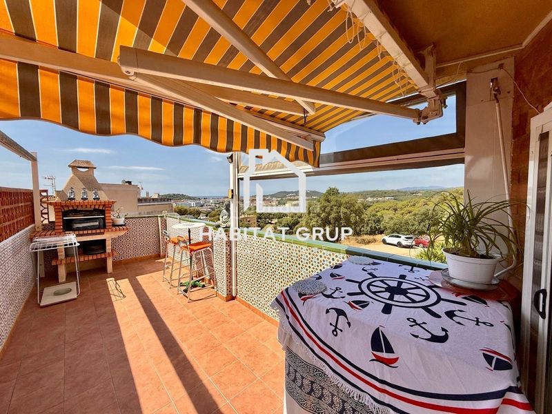 Foto 00bfb30c-e94c-4776-b51d-4ad63a55f62f. Pis amb calefacció a Roca Grossa Lloret de Mar