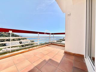 Dúplex a La Pola i Giverols-Salionç. Dúplex en tossa de mar