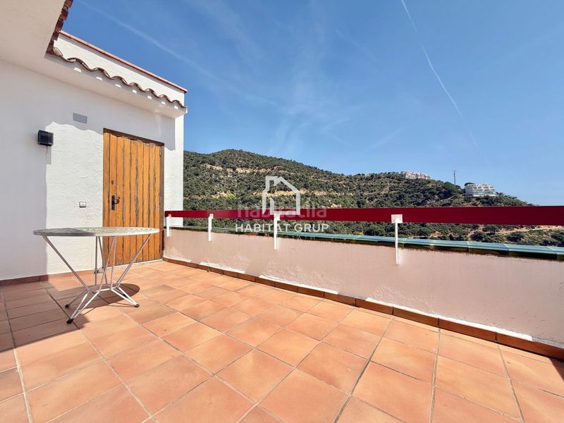 Foto 9d9a08d7-6041-44e8-a3a7-d16f09bafac3. Dúplex amb calefacció a La Pola i Giverols-Salionç Tossa de Mar