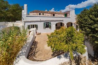 Casa in Alaior Poble. Finca rústica en alaior