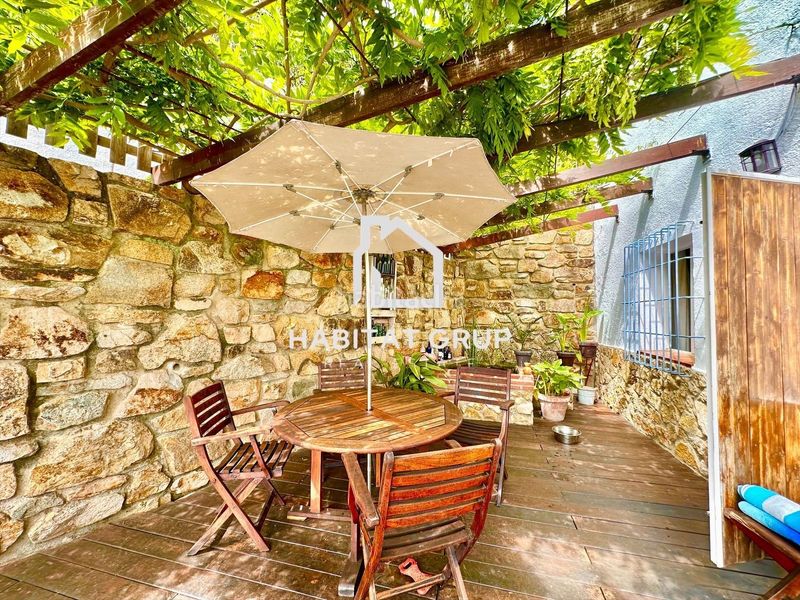 Foto b00ad650-298f-4664-bbd2-7488d678f4af. Casa amb calefacció piscina a Centre Lloret de Mar
