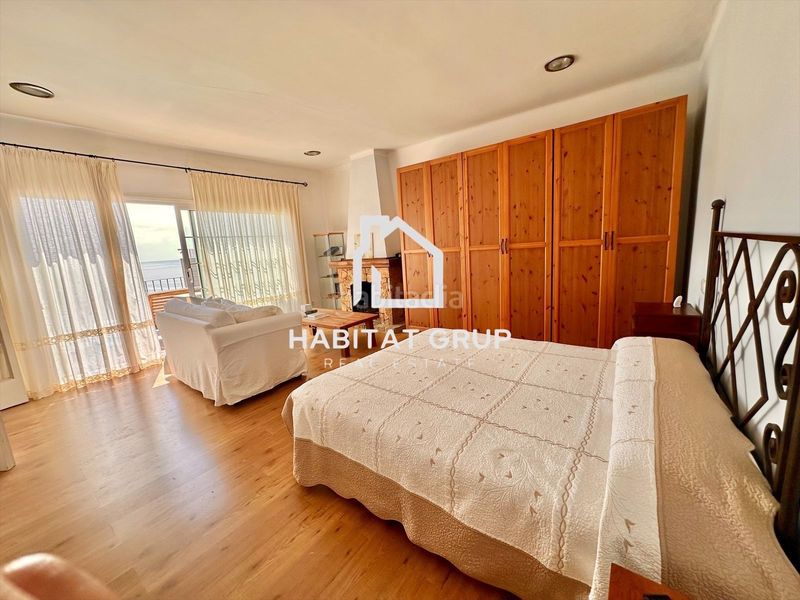 Foto f5e64bf3-aa8c-4130-93b8-e126f3ccdc03. Casa amb calefacció piscina a Centre Lloret de Mar