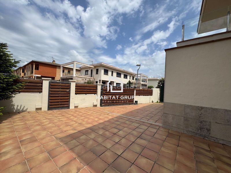 Foto a009e4db-0c58-40ac-832d-78fe525a8e93. Casa amb calefacció a Sant Julià de Ramis