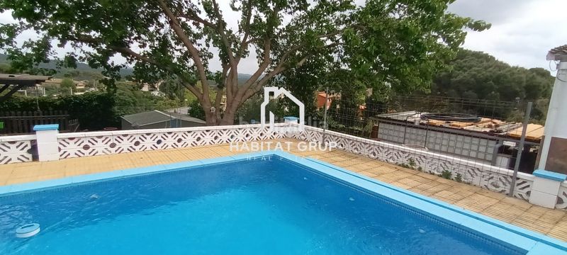 Foto cb7cded2-06e8-422e-8d5d-e5256fe36a51. Casa amb calefacció piscina a Niàgara Parc -Àgora Parc Tordera