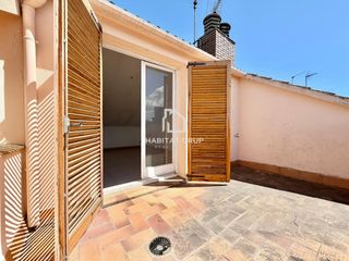 Semi detached house in Palau. Casa adosada en girona