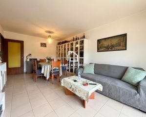 Etagenwohnung in Santa Cristina Poble