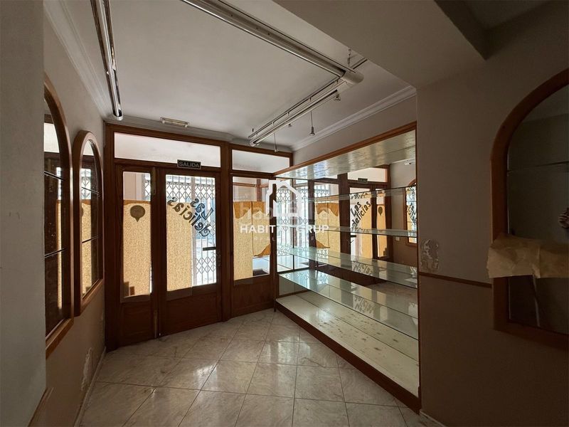 Foto b0b9b3c4-38ce-45cd-acf4-eb5cd27c4cdd. Casa amb calefacció a Centre Històric Maó / Mahón