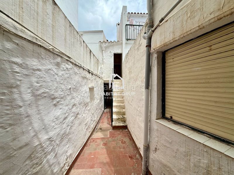Foto b16ec303-0c97-4099-8fcf-1042f1eebe9c. Casa amb calefacció a Centre Històric Maó / Mahón
