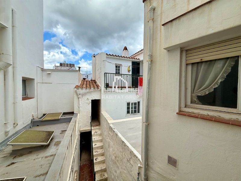 Foto ea5ad40c-dfa0-45f8-9fdc-4c7ef274aef4. Casa amb calefacció a Centre Històric Maó / Mahón