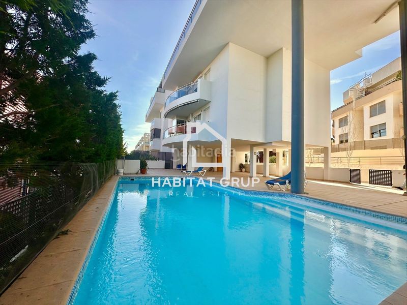 Foto 46ef4347-dcd3-4c50-aa30-cceec332ba9a. Pis amb calefacció piscina a Ses Figueretes - Platja d'en Bossa - Cas Serres Ibiza