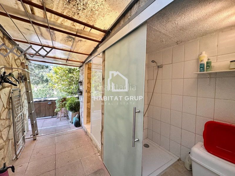 Foto a8f88e73-a5ab-41f8-a058-6514efe63b82. Casa amb calefacció piscina a Canyelles Lloret de Mar