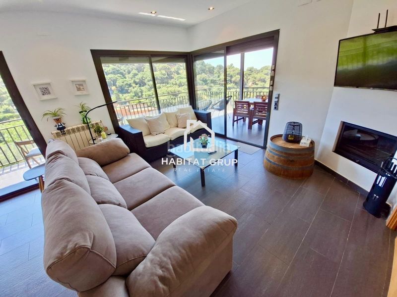 Foto 3a21db06-c4ce-45c8-9914-616015c1f49d. Casa amb calefacció piscina a Canyelles Lloret de Mar