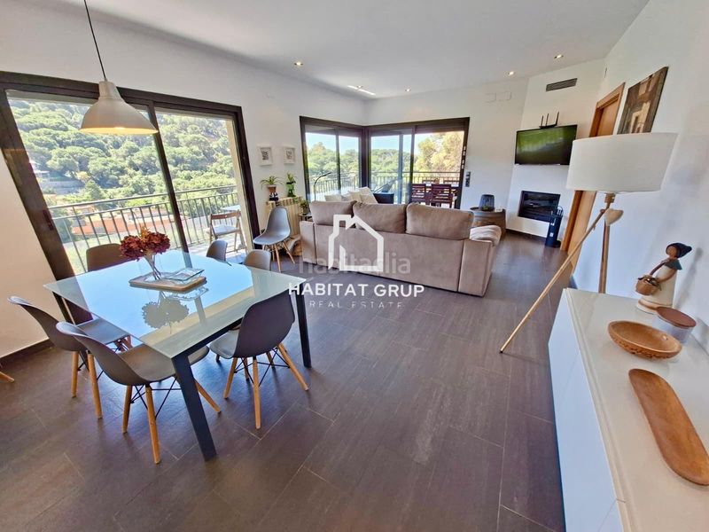Foto c7c9ece4-1080-4482-920f-3a3619ba533a. Casa amb calefacció piscina a Canyelles Lloret de Mar