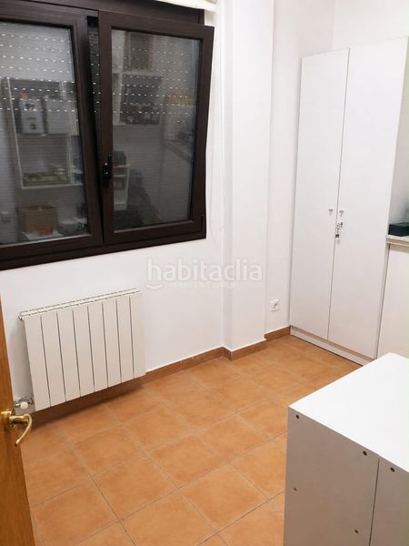Foto 0eb86bd6-5b5c-424f-b47a-684b5f3c6a9d. Casa amb calefacció a Santpedor