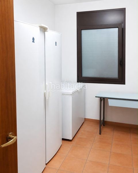 Foto cc51e698-55d1-407b-9635-b45694ec49b8. Casa amb calefacció a Santpedor