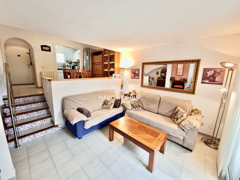 Foto d4c3ea77-6b89-4678-a8d0-e4aebd233f5f. Casa adossada amb calefacció piscina a Fenals Lloret de Mar
