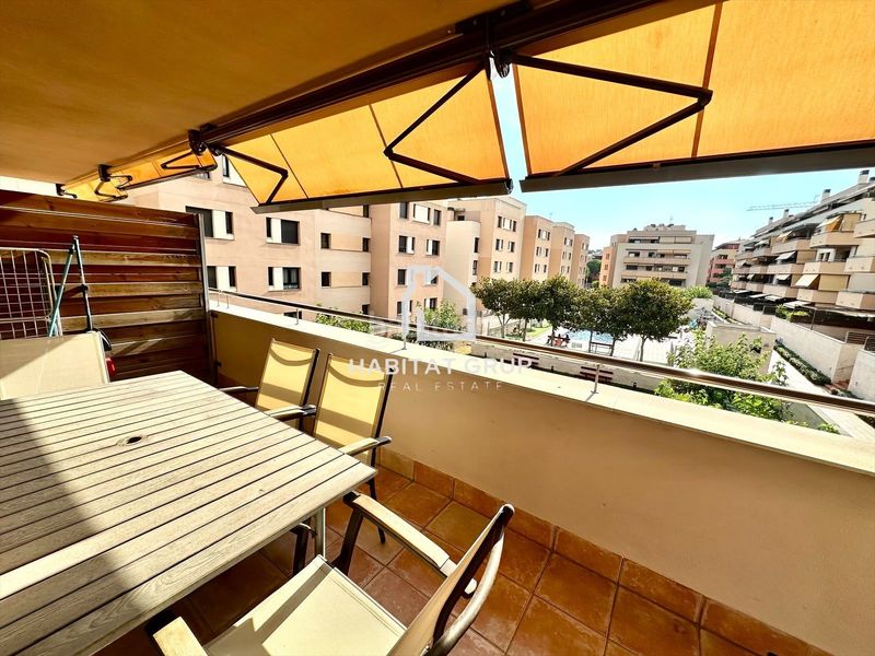 Foto 854a7955-e772-4231-ab3d-0f4d062204ac. Pis amb calefacció piscina a Fenals Lloret de Mar