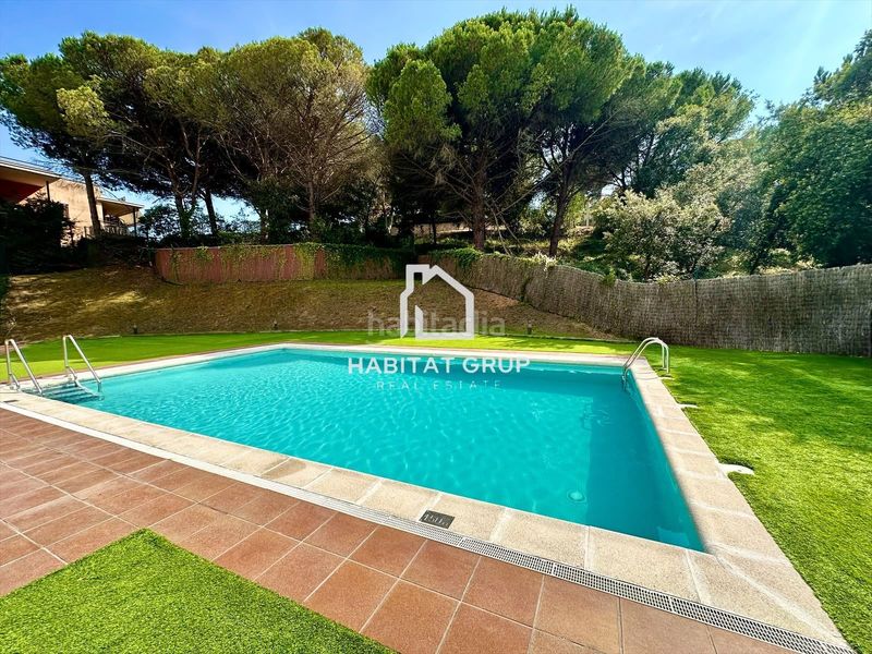 Foto e967e3d0-c29c-46c3-844f-f0fdada484f9. Pis amb piscina a Santa Clotilde Lloret de Mar