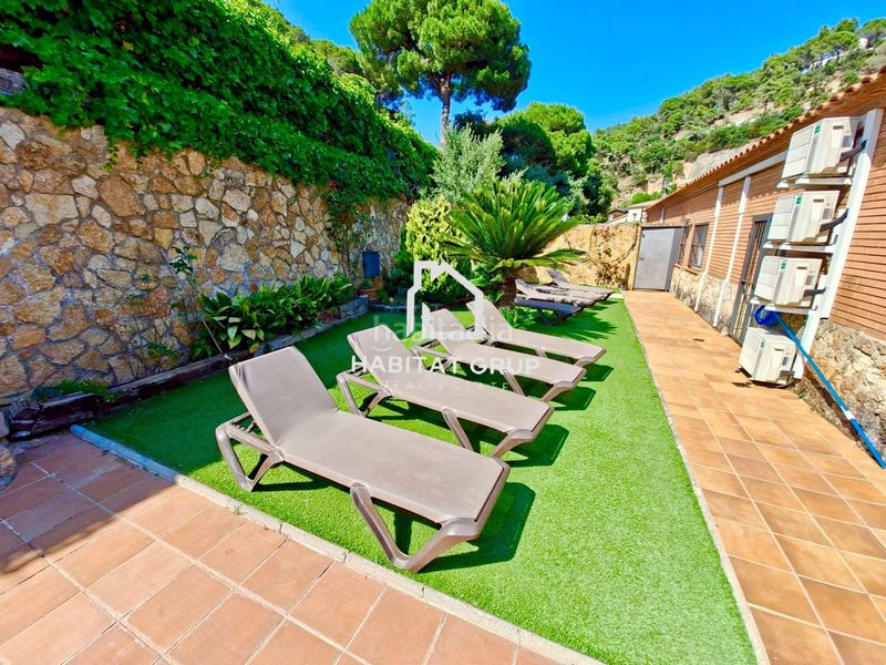 Foto 707c0b94-d9fe-4aa8-88c8-72b3fbe7514f. Casa amb calefacció piscina a Canyelles Lloret de Mar
