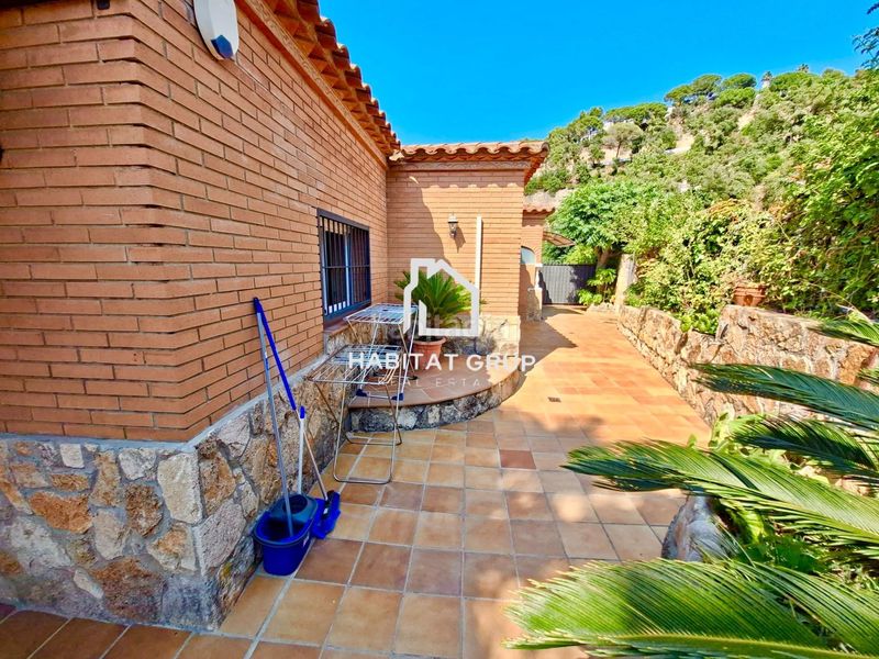 Foto fc90f12f-49f6-4d36-89d1-816d4c4dfdf7. Casa amb calefacció piscina a Canyelles Lloret de Mar