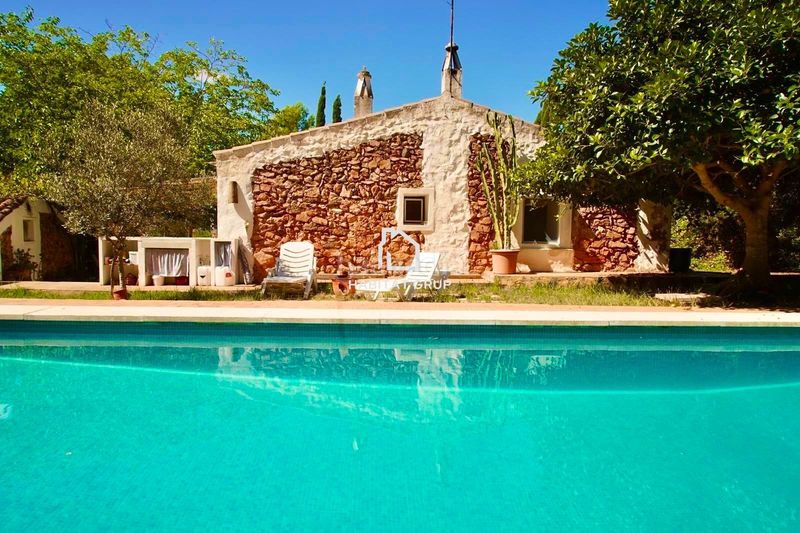 Foto 52c560ff-6e7d-4328-b6c1-0811ceebcdba. Casa amb calefacció piscina a Es Grau-Serra Morena Maó / Mahón