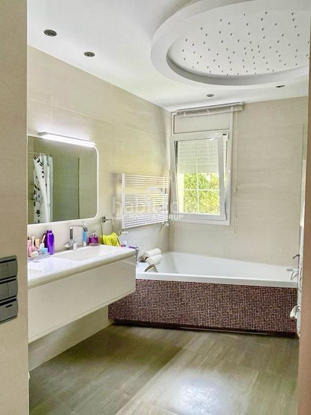 Foto cfd8c9e4-d16d-4865-8272-32acebdc64af. Casa amb calefacció piscina a Condado del Jaruco - Puigventós Lloret de Mar