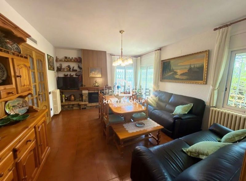 Foto 5045bd8b-e3ac-4174-88df-5a4b5034a24a. Casa amb calefacció piscina a Sils