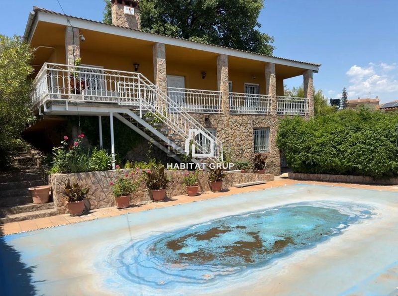 Foto a615f81a-9687-4ec3-9b14-a725f5d485dc. Casa amb calefacció piscina a Sils