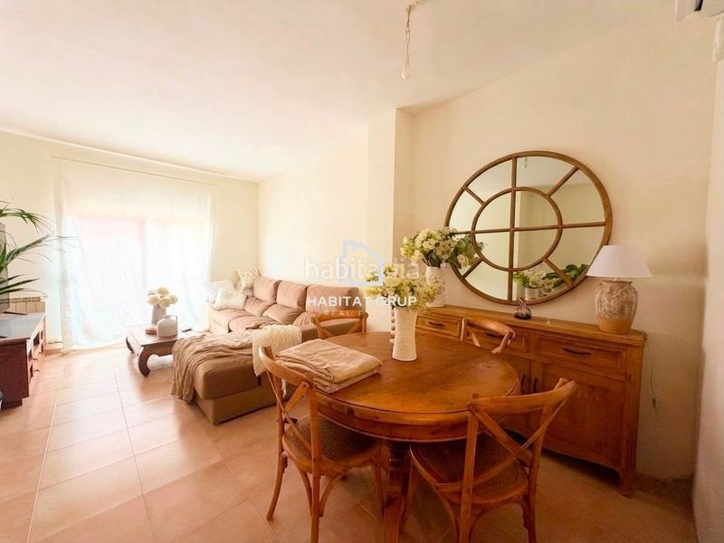 Foto 871a030d-7440-4e18-923d-93b181038009. Casa amb calefacció a Eixample Sant Feliu de Guíxols