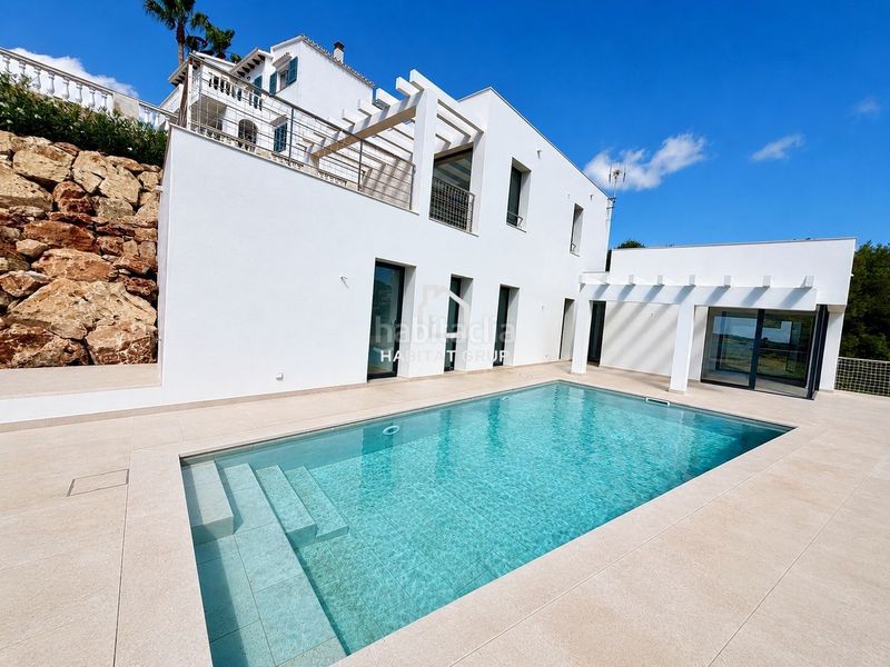 Foto 5573ffbb-ecaf-4717-ab66-817097bbc98e. Casa amb calefacció piscina a Cala Llonga-Sa Mesquida Maó / Mahón