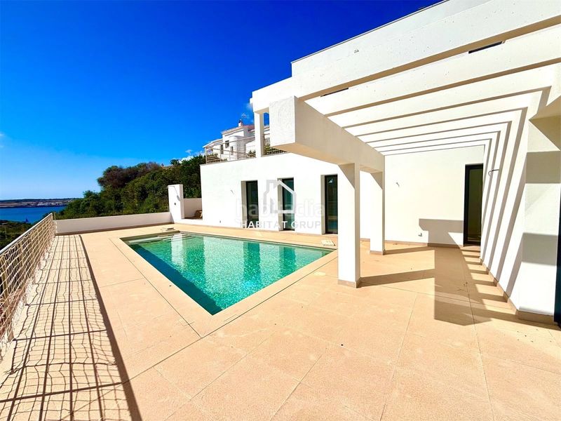 Foto 94af9eed-c411-4caf-84cd-546c61f9a902. Casa amb calefacció piscina a Cala Llonga-Sa Mesquida Maó / Mahón