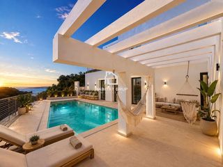 Casa en Cala Llonga-Sa Mesquida. Casa en cala llonga