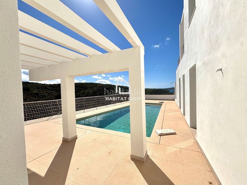 Foto f6e0b2c7-2bd6-4f2b-b7e5-91afcb110826. Casa amb calefacció piscina a Cala Llonga-Sa Mesquida Maó / Mahón