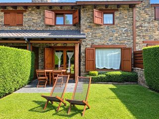 Location Maison à Estavar. Alquiler vacacional. precio por semana. acogedor chalet junto a