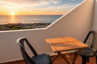 Rent Apartment in Cala Blanca. Alquiler vacacional. acogedor apartamento con vistas al mar  3 p