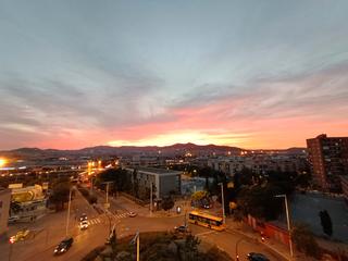 Àtic  Avinguda de la generalitat. Atico con terraza de 80 metros