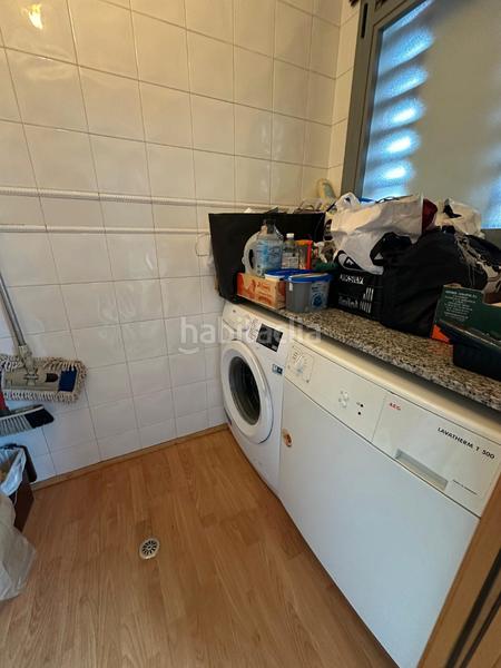 Foto 0f39a78d-969f-4af8-a379-ac2a91ae02ac. Semi detached house with heating parking in Tiana