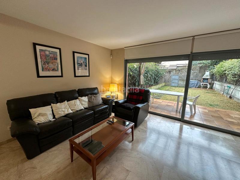 Foto 1297685b-16a3-4f5d-9f24-c3642c27162b. Semi detached house with heating parking in Tiana