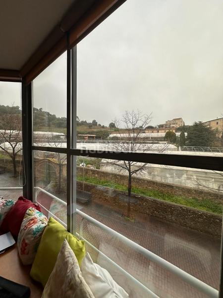 Foto c59fe236-5c3b-4aa4-b31a-a5676eecb7b1. Semi detached house with heating parking in Tiana