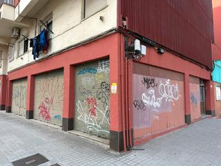 Local Comercial  Carrer de ca n'oliva. Local todo exterior