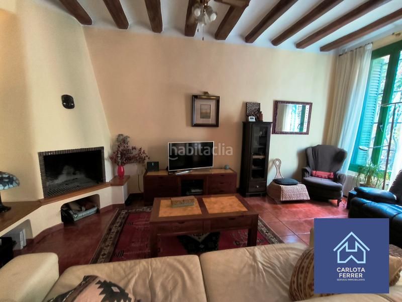 Foto 24f68a91-fa46-4d8f-b35e-db56993e631e. Reihenhaus mit kamin heizung in Centre Masnou (El)